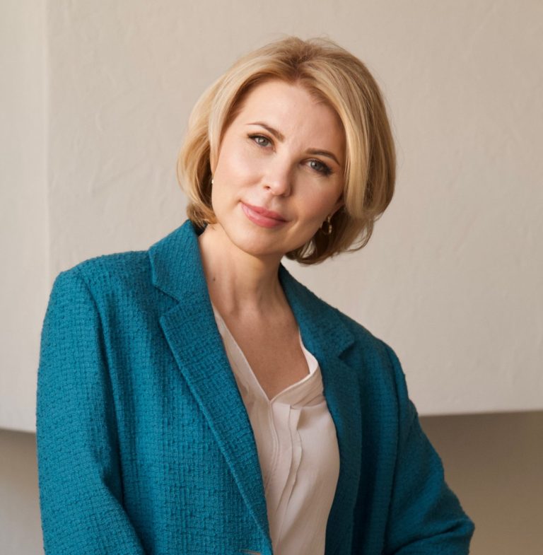 Лютер Алина Александровна